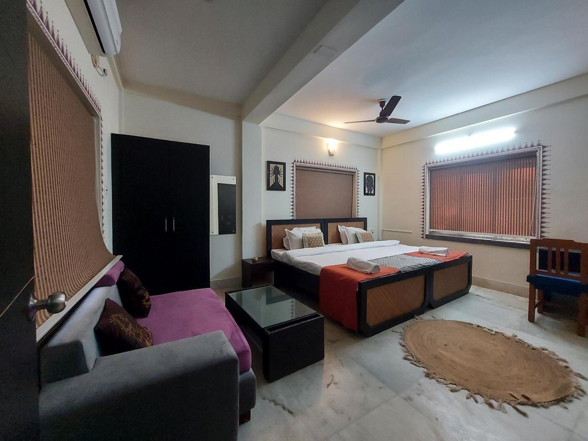 Hotel Kolam Shānti Niketan Exterior foto